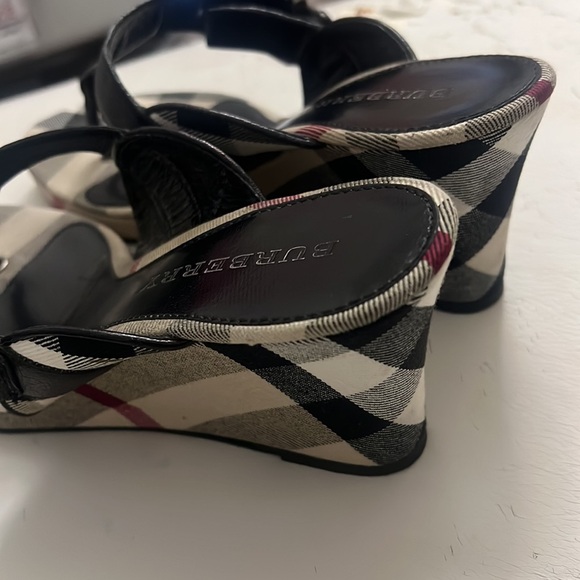 Burberry, wedge sandals in size 40 - Picture 7 of 8